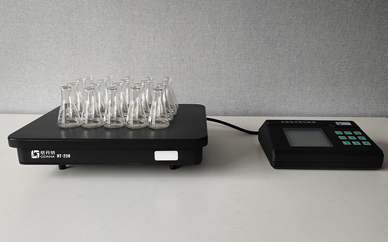 格丹納陶瓷加熱板和石墨電熱板的區(qū)別